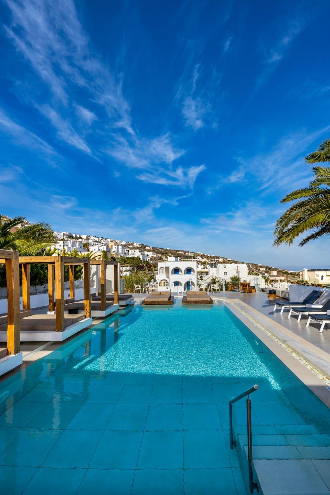 Callia Retreat Suites - Adults Only Fira  Exterior photo